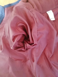 image de doublure de manteau réparée